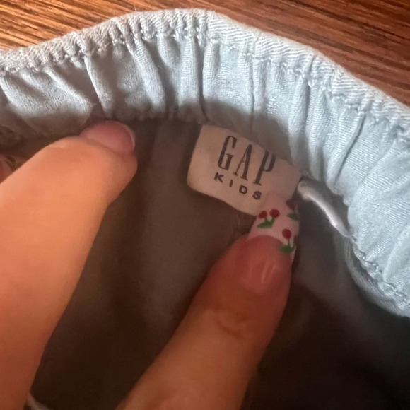 Gap Kids Cargo Pants - Grey EUC size 4/5 - Picture 8 of 8